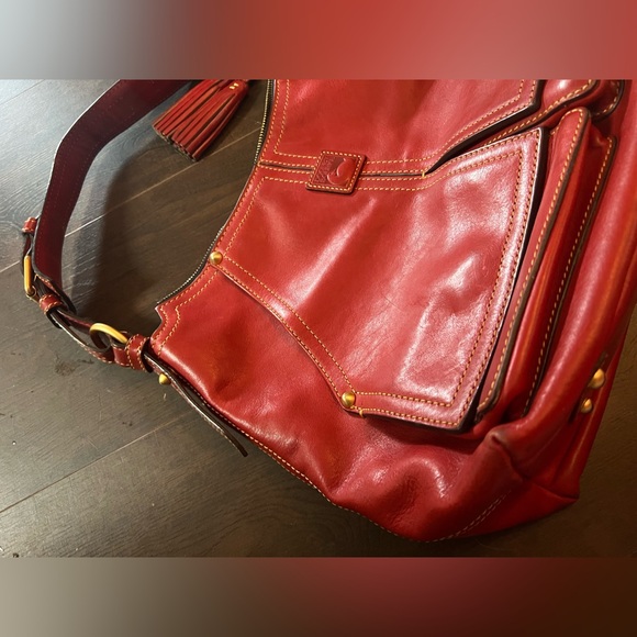 Dooney & Burke Vintage Kingston red leather Hobo Bag - Picture 13 of 16